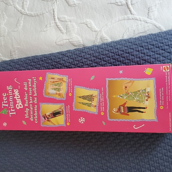 Tree trimming Barbie unopened box - Picture 3 of 3